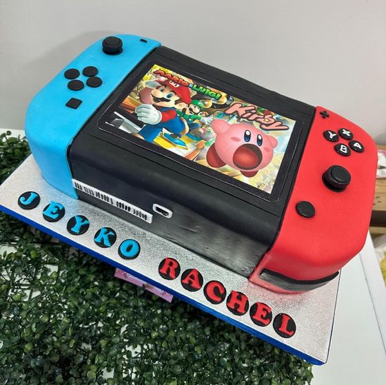 tarta con forma de Nintendo Switch